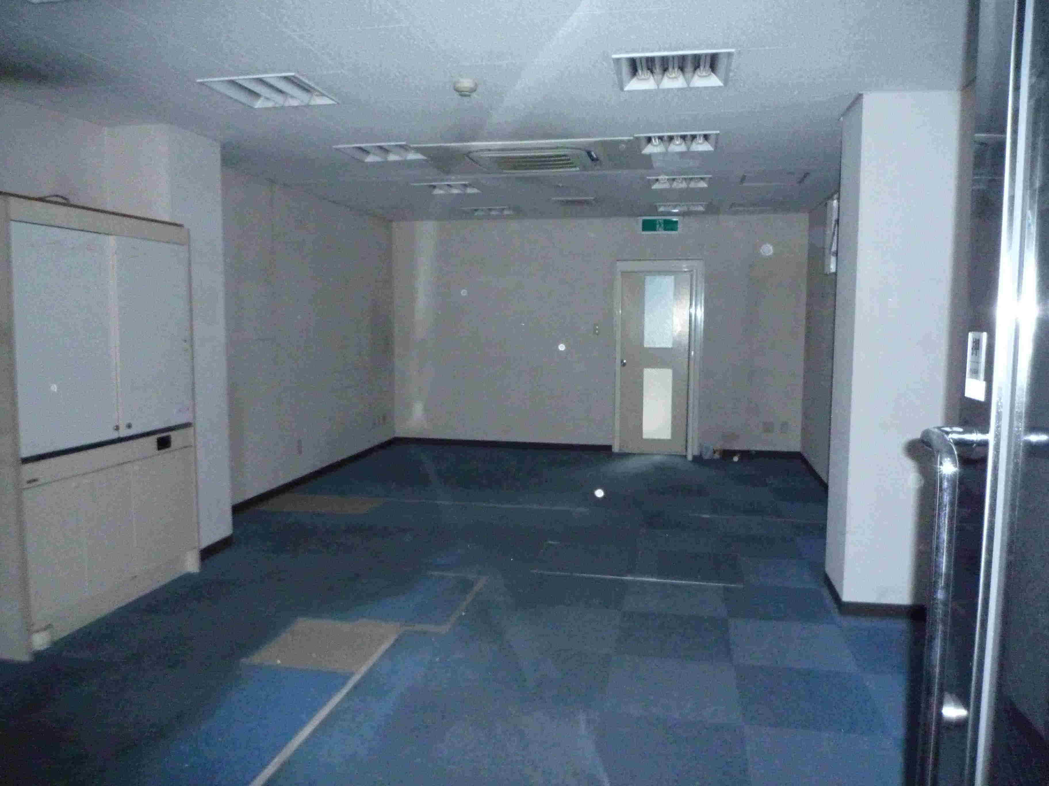 W�r���X�܉����O