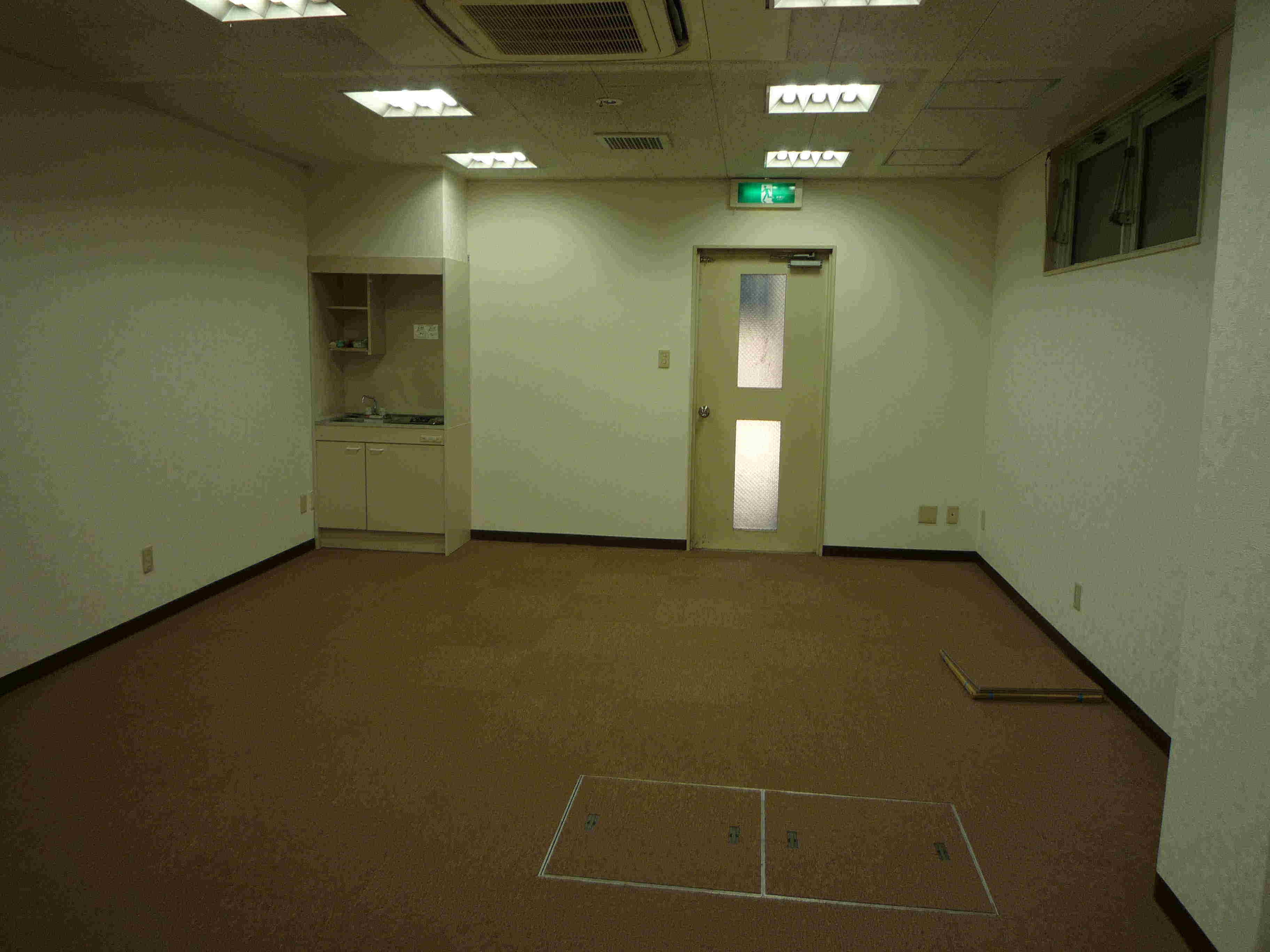 W�r���X�܉�����